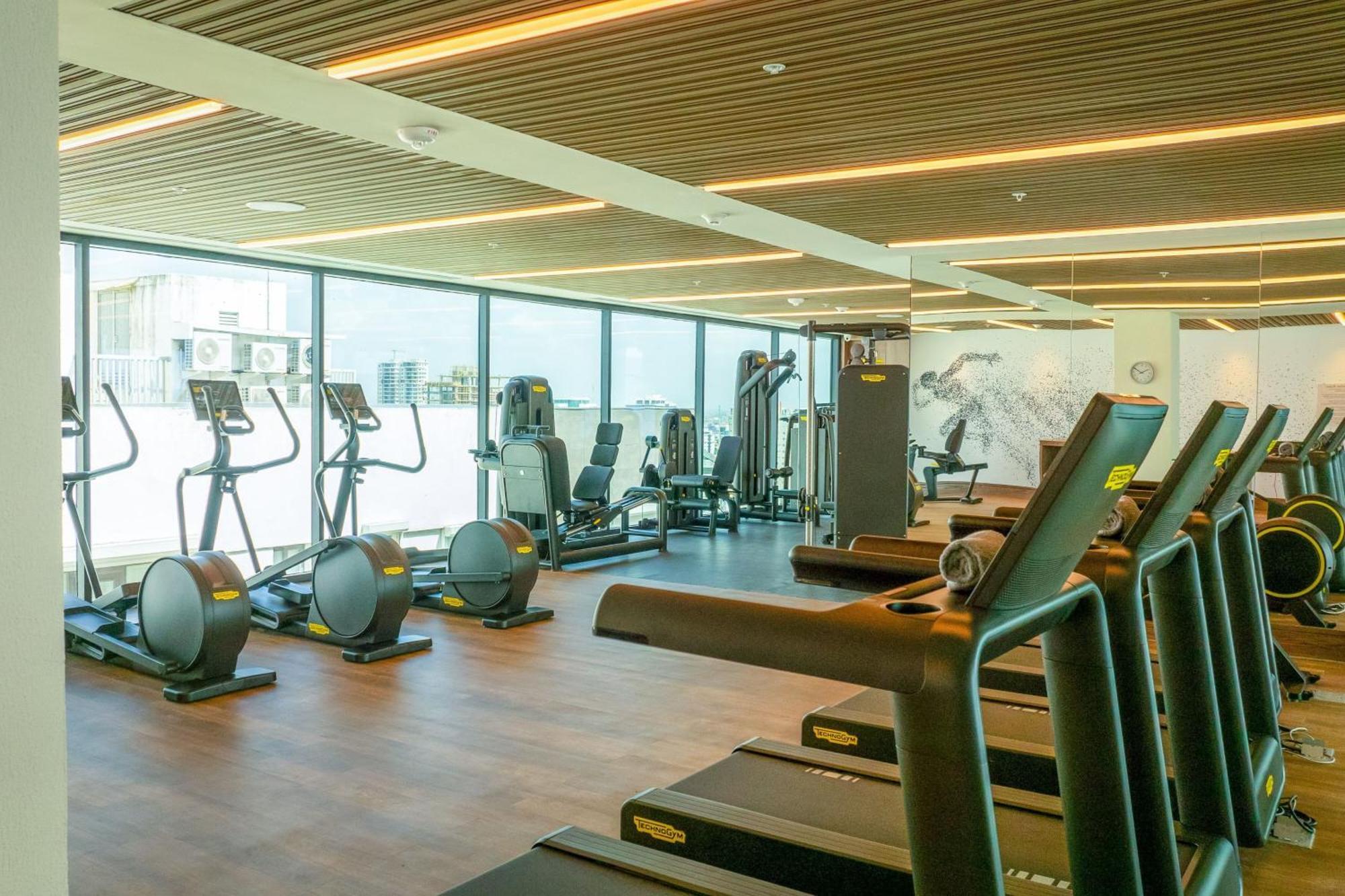מלון Courtyard By Marriott Santo Domingo Piantini מראה חיצוני תמונה