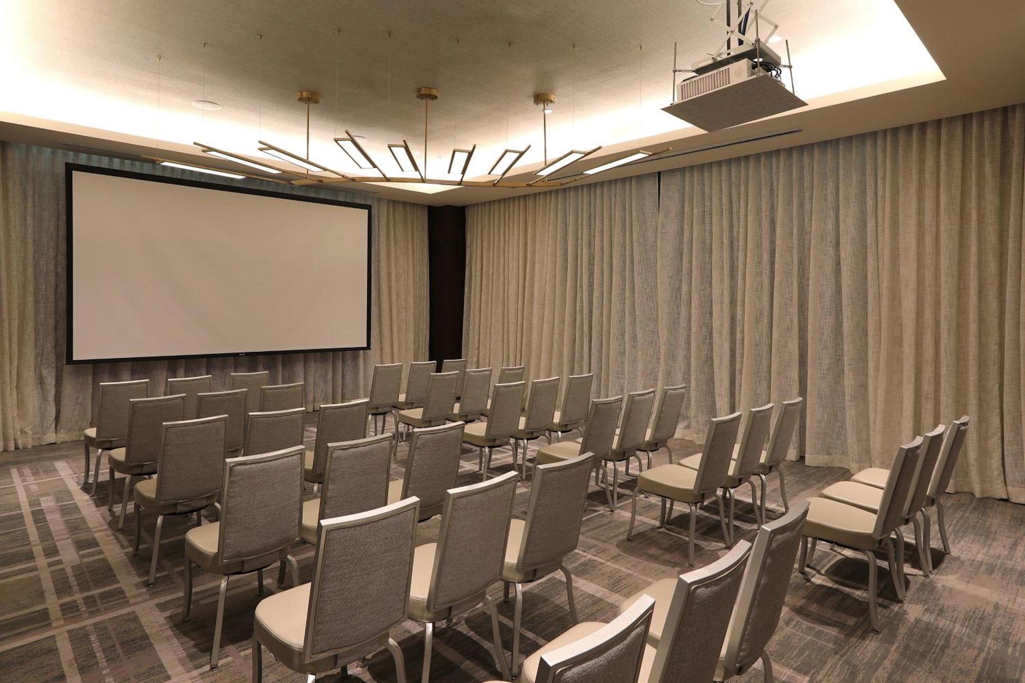 מלון Courtyard By Marriott Santo Domingo Piantini מראה חיצוני תמונה