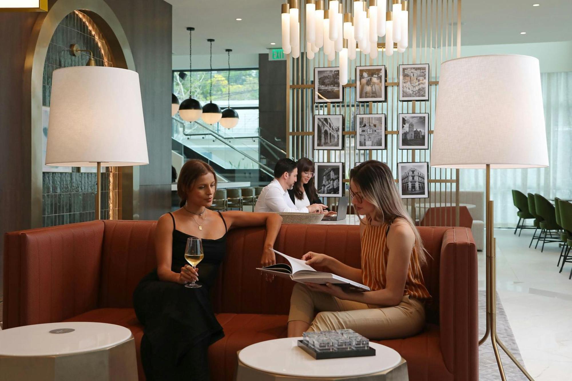 מלון Courtyard By Marriott Santo Domingo Piantini מראה חיצוני תמונה